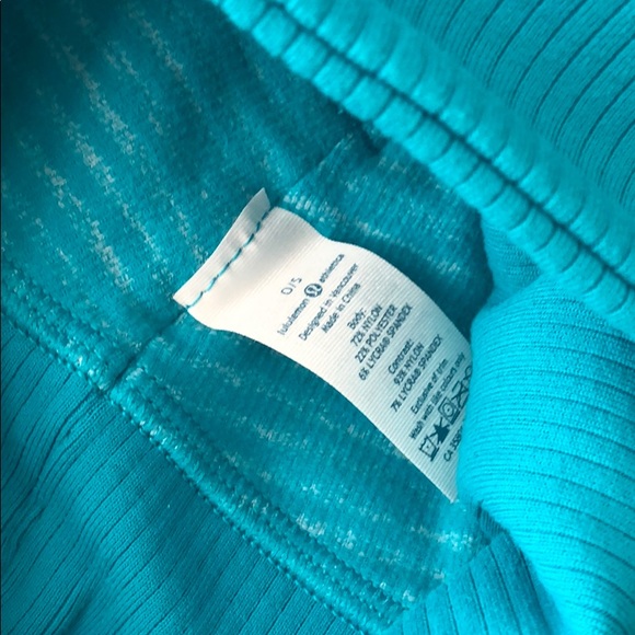 Lululemon run with me toque - Picture 4 of 5